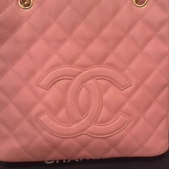 Chanel CC pink quilted Caviar petite shopping Tote GHW - Picture 4 of 6